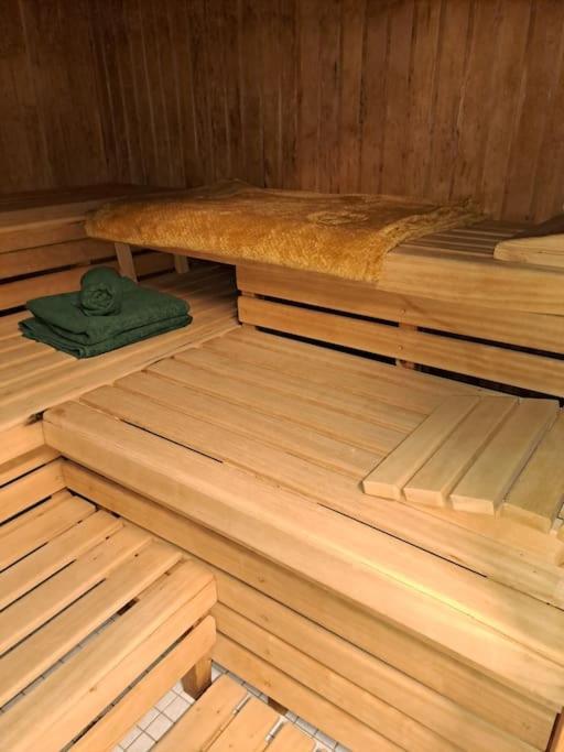 Schwarzwald-Traum Mit Pool Und Sauna Unterkirnach Zewnętrze zdjęcie