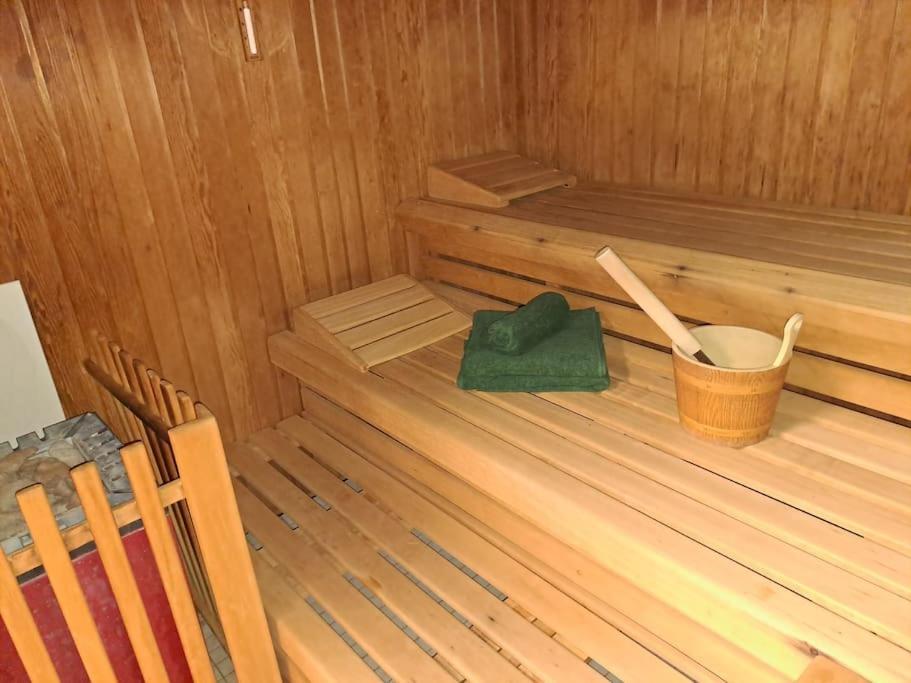 Schwarzwald-Traum Mit Pool Und Sauna Unterkirnach Zewnętrze zdjęcie